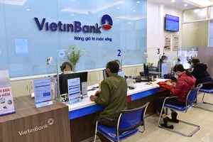 VietinBank nỗ lực để giảm lãi suất cho vay hỗ trợ khách hàng
