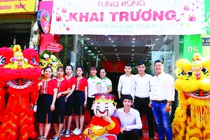 Khai trương showroom Sâm Ngọc Linh Kon Tum và sữa 3 con dê tại TPHCM