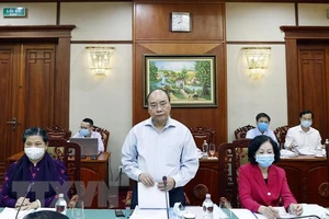 Ủy viên Bộ Chính trị, Thủ tướng Chính phủ Nguyễn Xuân Phúc phát biểu tại cuộc làm việc với Ban Thường vụ Tỉnh ủy Bà Rịa - Vũng Tàu. Ảnh: TTXVN
