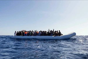 Người di cư trên Địa Trung Hải. Ảnh tư liệu: AFP/TTXVN