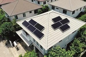 Hệ thống Mái sử dụng năng lượng mặt trời SCG