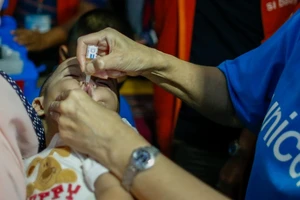 Chiến dịch vaccine ngừa bại liệt tại Philippines, tháng 10-2019. Ảnh: UNICEF