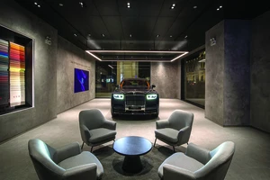 Showroom đầu tiên tại TPHCM của Rolls-Royce Motor Cars khai trương 