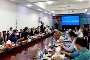 Câu lạc bộ Kết nối Doanh nhân Việt Nam - Quốc tế (VIENC) kết nối Quỹ đầu tư PHIGROUP và Tập đoàn BĐS Đất Xanh làm việc với lãnh đạo huyện Củ Chi