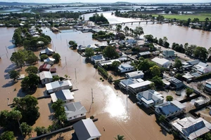 Toàn cảnh các căn nhà ngập trong nước ở Woodburn thuộc bang New South Wales. Ảnh: Getty Images