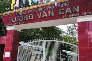 Rút kinh nghiệm Hiệu trưởng Trường THPT Lương Văn Can (quận 8)
