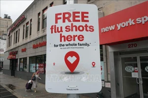 Một điểm tiêm vaccine ngừa bệnh cúm tại New York, Mỹ. Ảnh: AFP/TTXVN