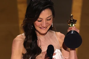 Dương Tử Quỳnh thắng giải Nữ diễn viên xuất sắc tại Oscar 2023
