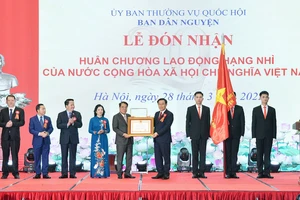 Chủ tịch Quốc hội Vương Đình Huệ dự lễ kỷ niệm 20 năm thành lập Ban Dân nguyện