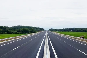 Kiến nghị bổ sung vốn cho đường cao tốc TPHCM - Mộc Bài