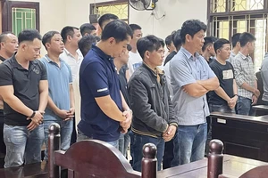 Đường dây đánh bạc gần 1.000 tỷ đồng ở Bình Định: 150 năm tù cho 43 bị cáo