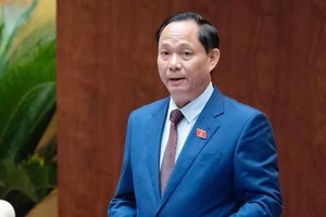 Phó Chủ tịch Quốc hội Trần Quang Phương: "Đề nghị Thủ tướng xem xét đề xuất về gói hỗ trợ khẩn cấp về an sinh xã hội"