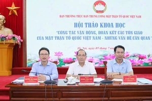 Hội thảo khoa học “Công tác vận động, đoàn kết các tôn giáo của MTTQ Việt Nam - Những vấn đề cần quan tâm”. Ảnh: Tạp chí Mặt Trận