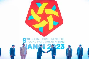 Công bố logo, bộ nhận diện, website hội nghị Nghị sĩ trẻ toàn cầu lần thứ 9
