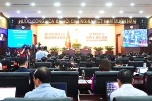Toàn cảnh phiên khai mạc kỳ họp thứ 15, HĐND TP Đà Nẵng nhiệm kỳ 2021-2026. Ảnh: XUÂN QUỲNH
