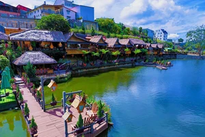 Nhà hàng An Sơn Hồ - “cổ trấn" thu nhỏ giữa lòng Đà Lạt
