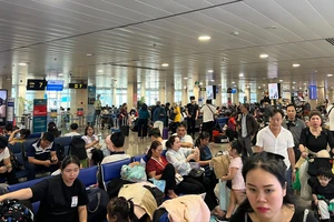 Mùng 5 Tết, sân bay Tân Sơn Nhất đưa, đón hơn 148.000 hành khách