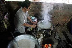 Nghề làm bánh tráng Túy Loan được đưa vào Danh mục di sản văn hóa phi vật thể quốc gia