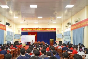 Shinhan Life Việt Nam hoàn thành chương trình hướng nghiệp S-Career dành cho học sinh THPT năm 2024