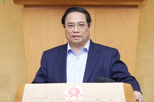 Thủ tướng Phạm Minh Chính chủ trì phiên họp Chính phủ thường kỳ tháng 6-2024 và hội nghị trực tuyến Chính phủ với các địa phương. Ảnh: VIẾT CHUNG