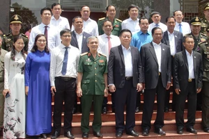 Trưởng Ban Tuyên giáo Trung ương Nguyễn Trọng Nghĩa: Việt Nam coi trọng mối quan hệ truyền thống, đoàn kết, gắn bó với Campuchia