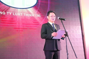 Ông Nguyễn Vinh Huy, Chủ tịch HĐQT Hệ thống Thịnh Trí phát biểu.