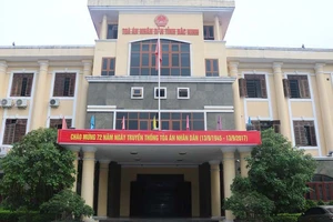 Hoãn phiên tòa xét xử vụ án đe dọa Chủ tịch tỉnh Bắc Ninh