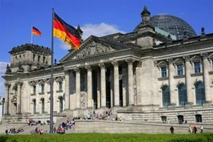 Đức: Các đảng đàm phán lập chính phủ liên hiệp