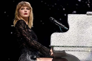 Album của Taylor Swift đắt hàng nhất trong năm 2017