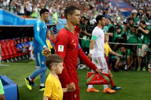 Ronaldo trở lại giúp Bồ Đào Nha chinh phục chiếc cúp châu Âu