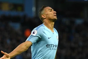 Danilo trong màu áo Man City mùa qua