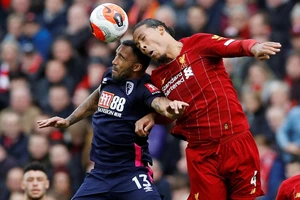 Liverpool - Bournemouth 2-1: Salah và Mane giúp Liverpool ngược dòng, Klopp hài lòng