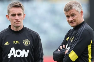 HLV Ole Solskjaer đang tập riêng với số ít cầu thủ