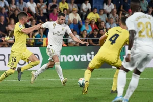 Gareth Bale tung hoàng giữa hàng thủ Villarreal.