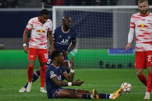 Kimpembe dính chấn thương ở PSG