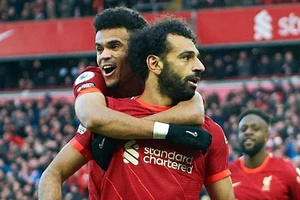 Mo Salah ghi bàn thứ 150 cho Liverpool