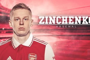 Oleksandr Zinchenko khoác áo Arsenal