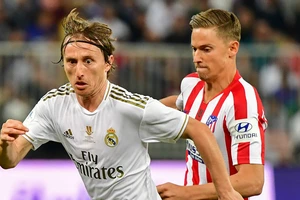 Luka Modric sẽ dẫn dắt Real trong trận derby thành Madrid