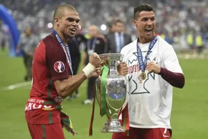Pepe và Ronaldo luôn gắn bó bên nhau