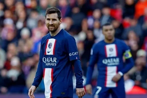 Messi bị treo giò vì vô kỷ luật