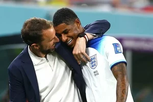 HLV Gareth Southgate và Marcus Rashford