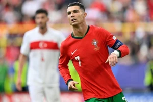 Cristiano Ronaldo vẫn muốn chơi cho tuyển Bồ Đào Nha