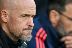 Erik ten Hag cảnh báo số trận đấu gia tăng khiến cầu thủ dễ dính chấn thương