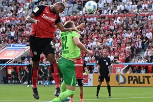 Jonathan Tah tập trung tất cả cho Bayer Leverkusen