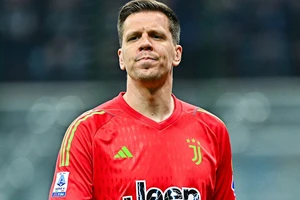 Wojciech Szczesny đã sẵn sàng gia nhập Barcelona