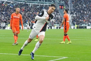 Juventus có cơ sở để từ chối trả khoản lương mà Ronaldo đã 'từ bỏ'