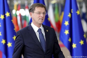 Thủ tướng Slovenia Miro Cerar. Ảnh: Deutsche Welle