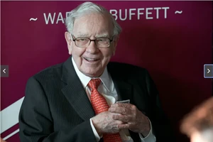 Ông Buffet sẽ bước sang tuổi 93 vào ngày 30-8 tới. Ảnh: Yahoo