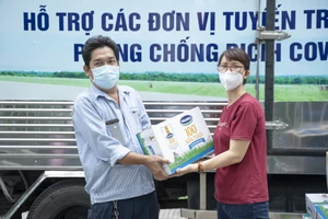 Hỗ trợ 48.000 sản phẩm dinh dưỡng cho đội ngủ nhân viên y tế TPHCM
