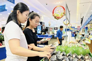 Sản phẩm Xanh là hàng nhãn riêng của Saigon Co.op hấp dẫn khách hàng